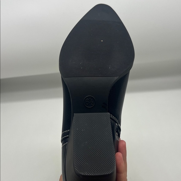 Universal Thread - Western Black And White Pointed Toe Cowboy Boots Size 6.5 - Picture 8 of 13